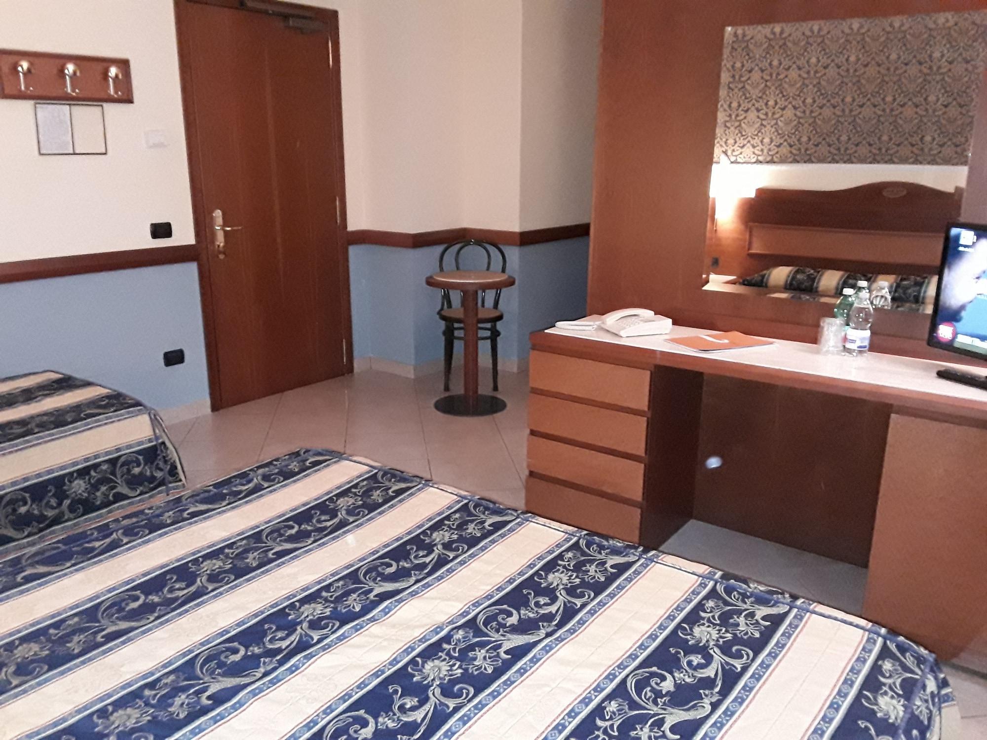 Hotel Ristorante La Piana Telese Terme Luaran gambar