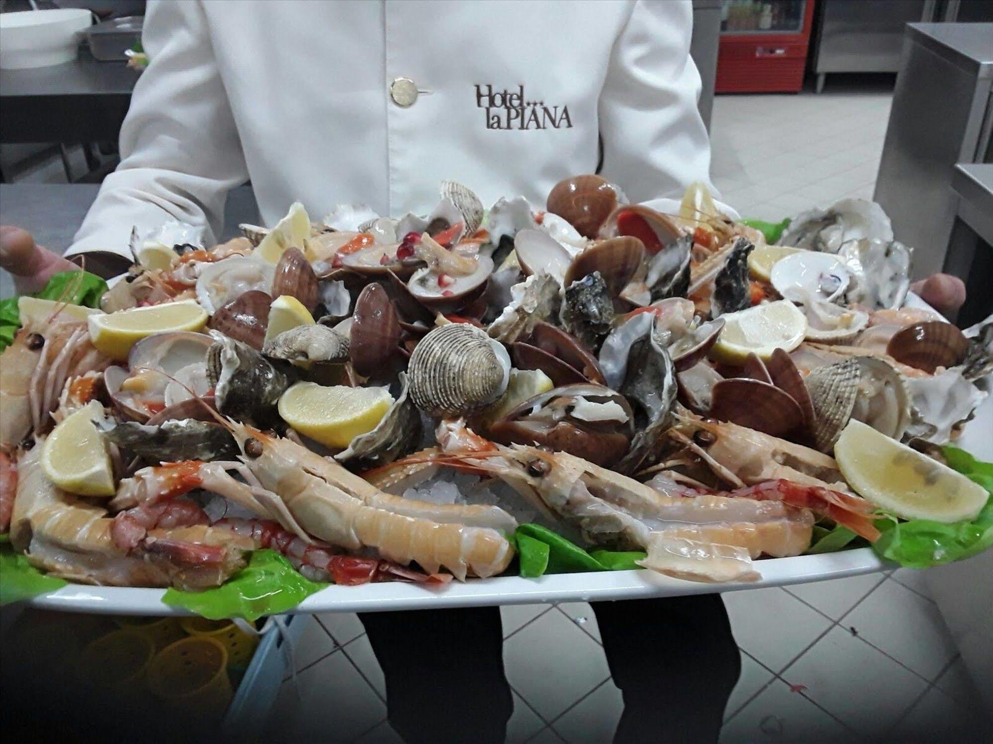 Hotel Ristorante La Piana Telese Terme Luaran gambar