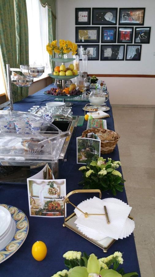 Hotel Ristorante La Piana Telese Terme Luaran gambar